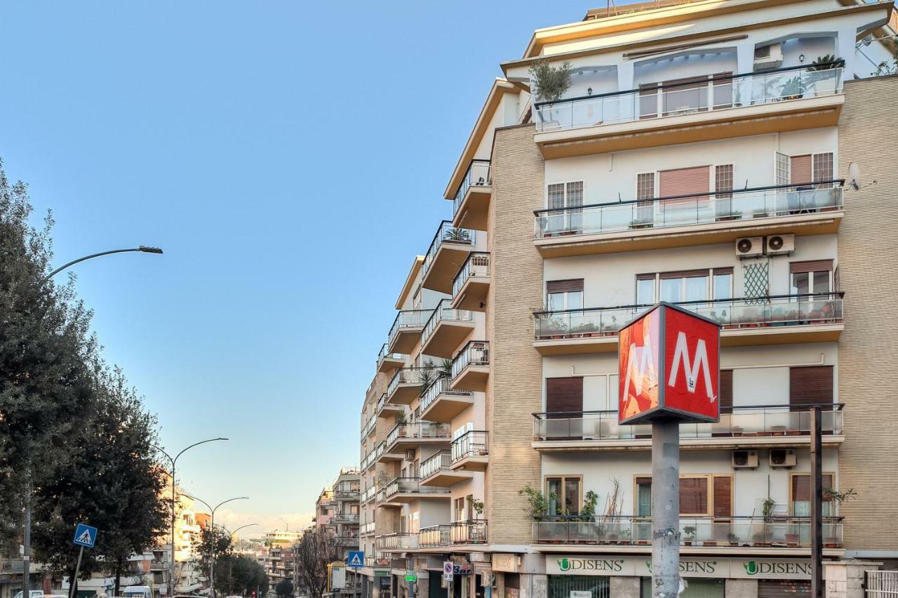 Elegant Vatican Metro & Golf Apartment Rom